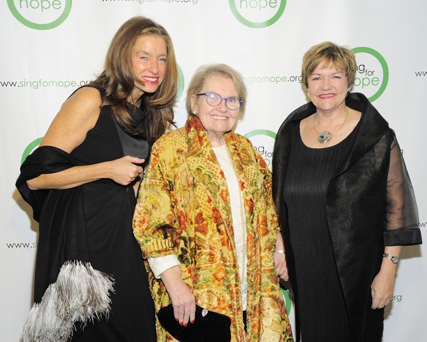 Photo Flash: Tituss Burgess, Renee Fleming and More Arrive at 2016 Sing for Hope Gala Image