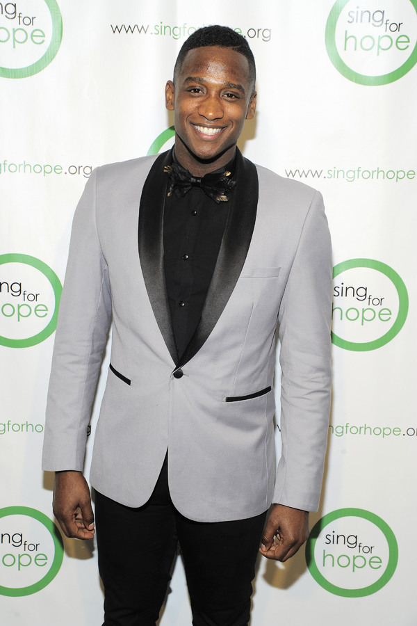 Photo Flash: Tituss Burgess, Renee Fleming and More Arrive at 2016 Sing for Hope Gala Image