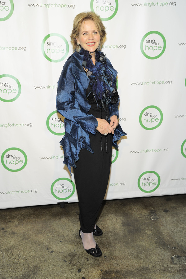 Photo Flash: Tituss Burgess, Renee Fleming and More Arrive at 2016 Sing for Hope Gala Image