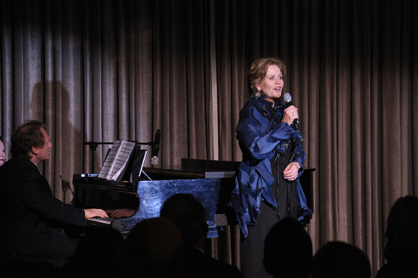 Photo Flash: Tituss Burgess and Renee Fleming Duet at 2016 Sing for Hope Gala Image