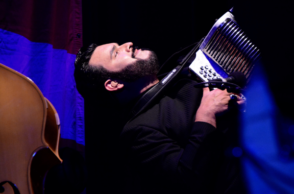 Photo Coverage: THE MAVERICKS Return to The Music Hall in Tarrytown, NY Image