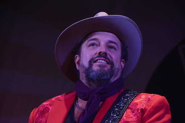 Photo Coverage: THE MAVERICKS Return to The Music Hall in Tarrytown, NY Image