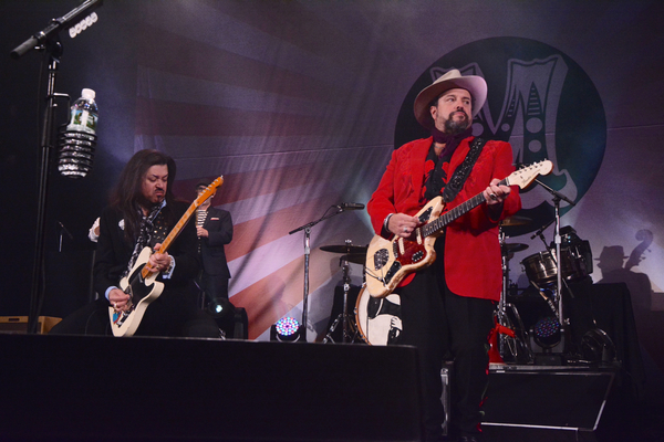 Photo Coverage: THE MAVERICKS Return to The Music Hall in Tarrytown, NY Image