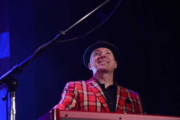 Photo Coverage: THE MAVERICKS Return to The Music Hall in Tarrytown, NY Image