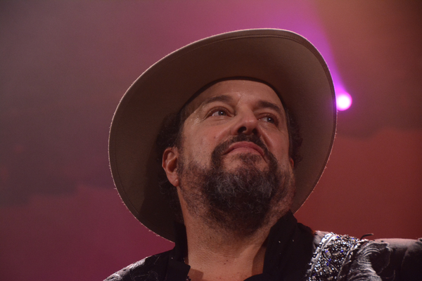 Photo Coverage: THE MAVERICKS Return to The Music Hall in Tarrytown, NY Image