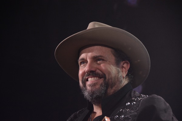 Photo Coverage: THE MAVERICKS Return to The Music Hall in Tarrytown, NY Image