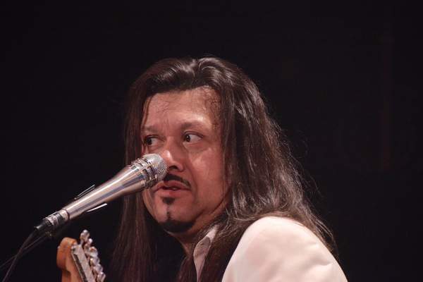 Photo Coverage: THE MAVERICKS Return to The Music Hall in Tarrytown, NY Image