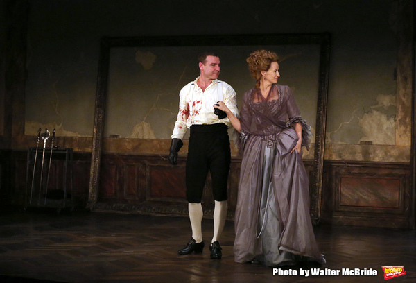 Photo Coverage: LES LIAISONS DANGEREUSES Takes Opening Night Bows Image