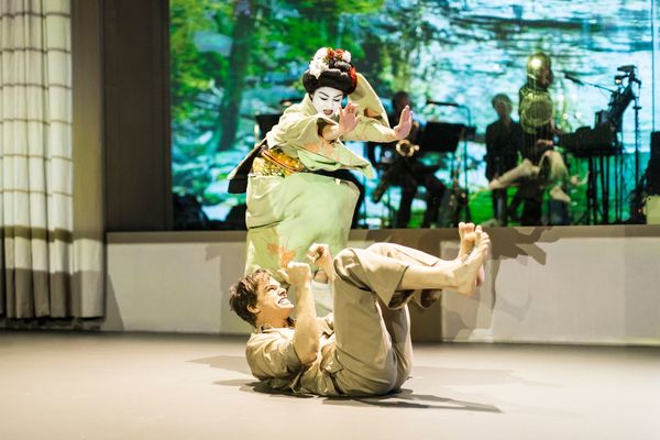 Photo Flash: First Look at the European Premiere of David Bowie and Enda Walsh's LAZARUS! Image
