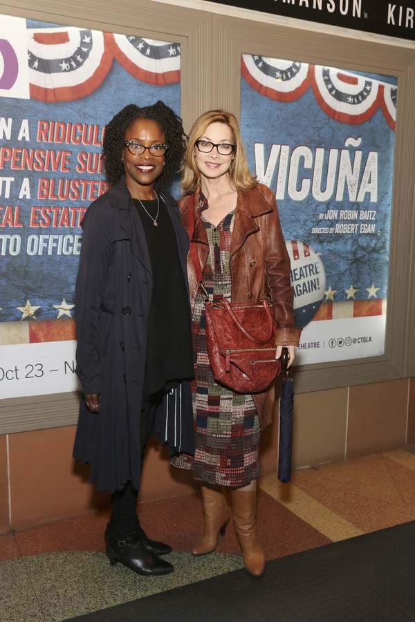 Photo Flash: VICUNA Celebrates Opening Night at the Douglas with Marisa Tomei, Helen Hunt, Norman Lear and More Image