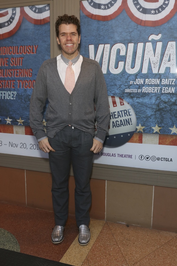 Photo Flash: VICUNA Celebrates Opening Night at the Douglas with Marisa Tomei, Helen Hunt, Norman Lear and More Image