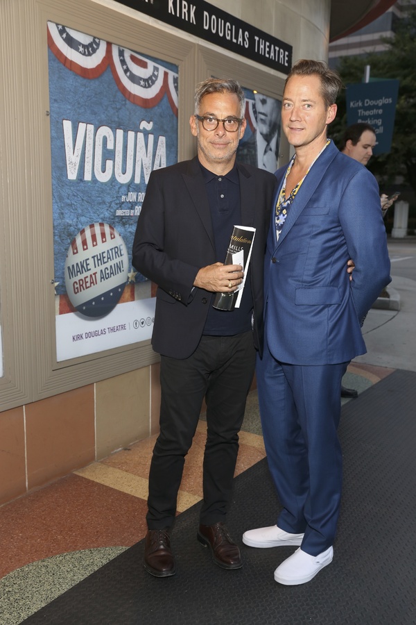 Photo Flash: VICUNA Celebrates Opening Night at the Douglas with Marisa Tomei, Helen Hunt, Norman Lear and More Image