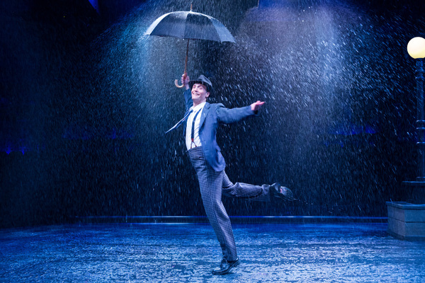Photo Flash: Splash with Starry SINGIN' IN THE RAIN at The Marriott Theatre Image