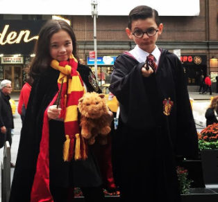 BWW Exclusive: Lilla Crawford, Joshua Colley & More Dish on Fame, Fans, and Life as a Child Actor (Part 2) Image