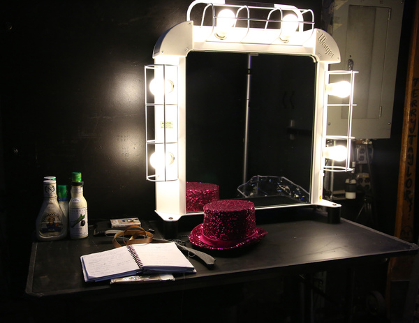 Exclusive Photo Coverage: Backstage on Broadway with Kristin Chenoweth Image