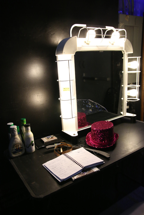 Exclusive Photo Coverage: Backstage on Broadway with Kristin Chenoweth Image