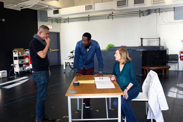 Photo Flash: In Rehearsal with Mary Beth Fisher and James Vincent Meredith for ROZ AND RAY at Victory Gardens Image