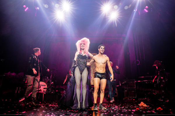Photo Flash: HEDWIG AND THE ANGRY INCH Tour Gets Starry L.A. Opening Image
