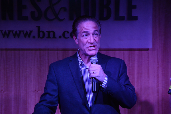 Photo Coverage: CAGNEY Celebrates Cast Recording with Barnes and Noble Event Image