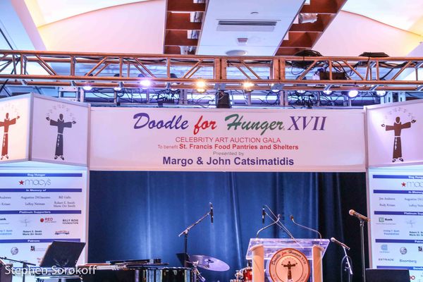 Photo Coverage: Olympia Dukakis & Tony Danza at Doodle for Hunger Gala Image