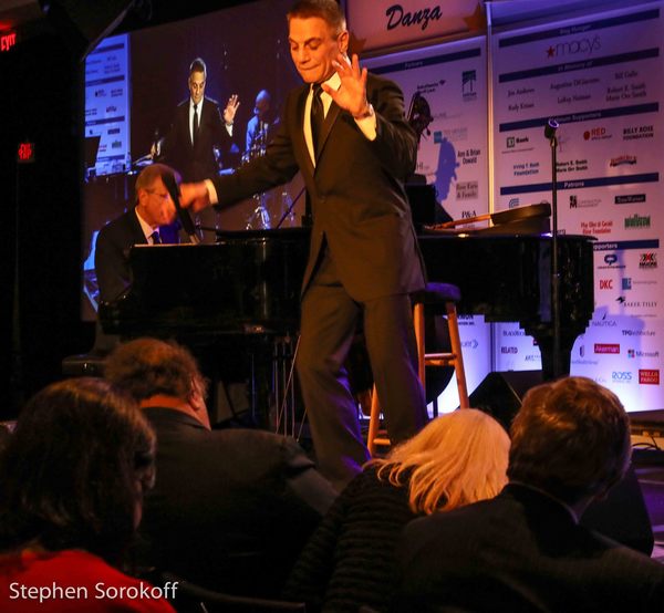 Photo Coverage: Olympia Dukakis & Tony Danza at Doodle for Hunger Gala Image