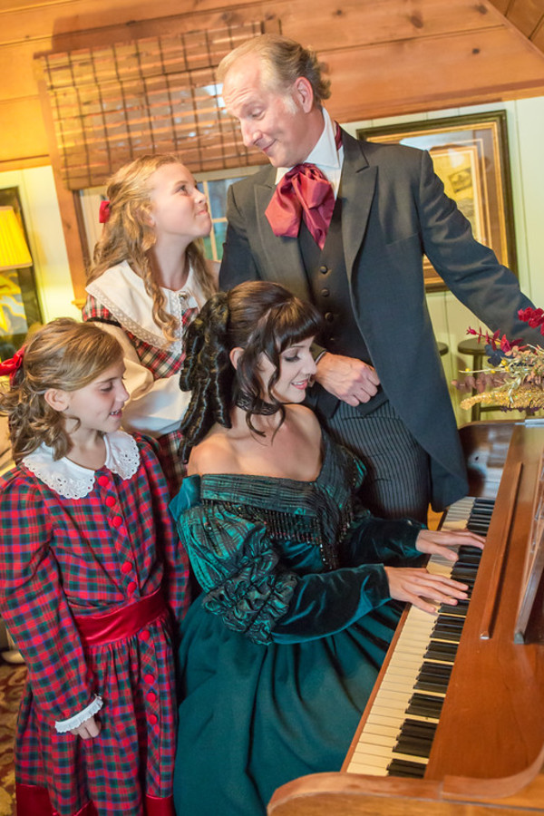 Photo Flash: The Covedale Center for the Performing Arts Presents THE NIGHTS BEFORE CHRISTMAS Image