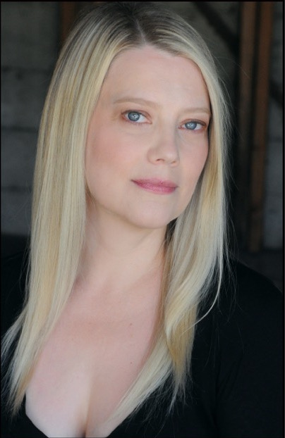 Interview: Kellie Overbey Chats About The FAIR WAGE ONSTAGE Campaign Image