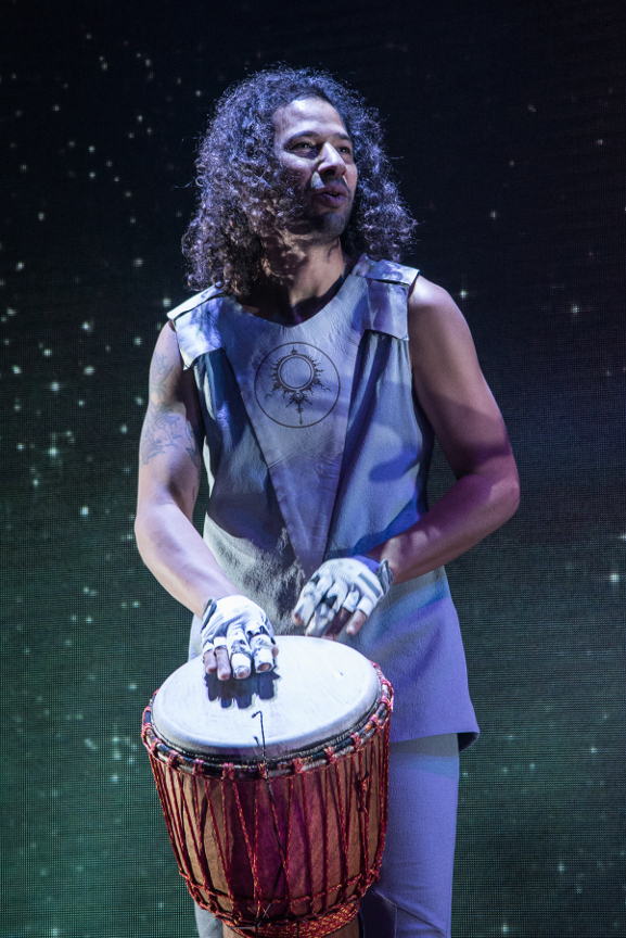 Photo Flash: THE PORTAL at Minetta Lane Theatre Image