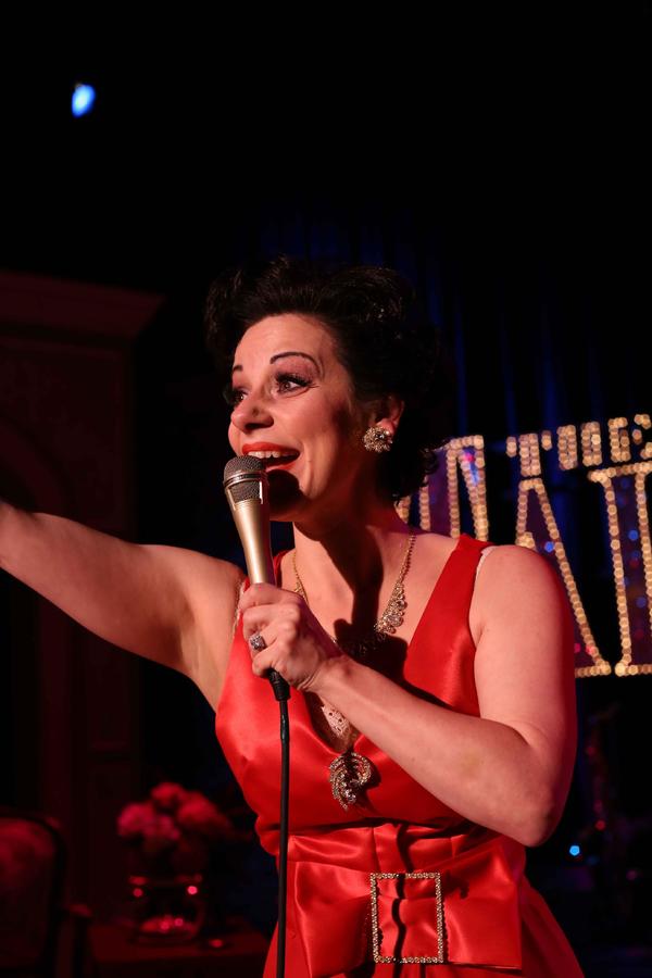 Photo Flash: First Look at END OF THE RAINBOW, Opening Tonight at Porchlight Music Theatre Image