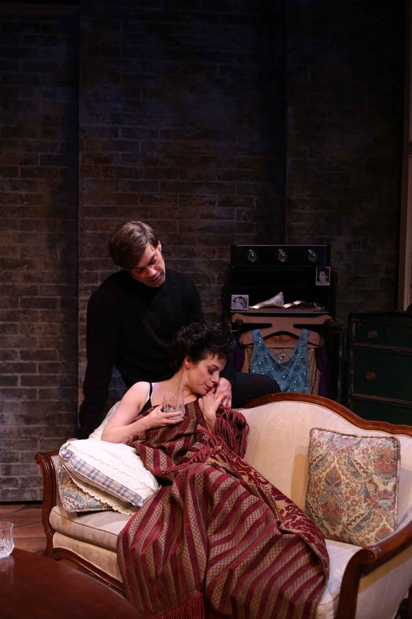 Photo Flash: First Look at END OF THE RAINBOW, Opening Tonight at Porchlight Music Theatre Image