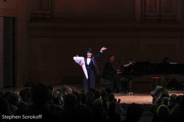 Photo Coverage: Chita Rivera Makes Her Carnegie Hall Debut! Image