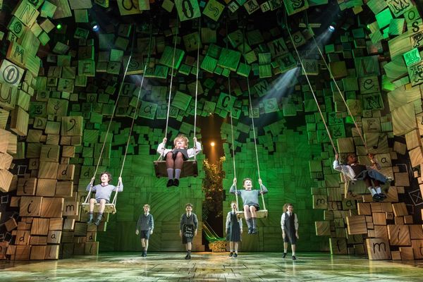 West End's MATILDA Celebrates Fifth Birthday Image