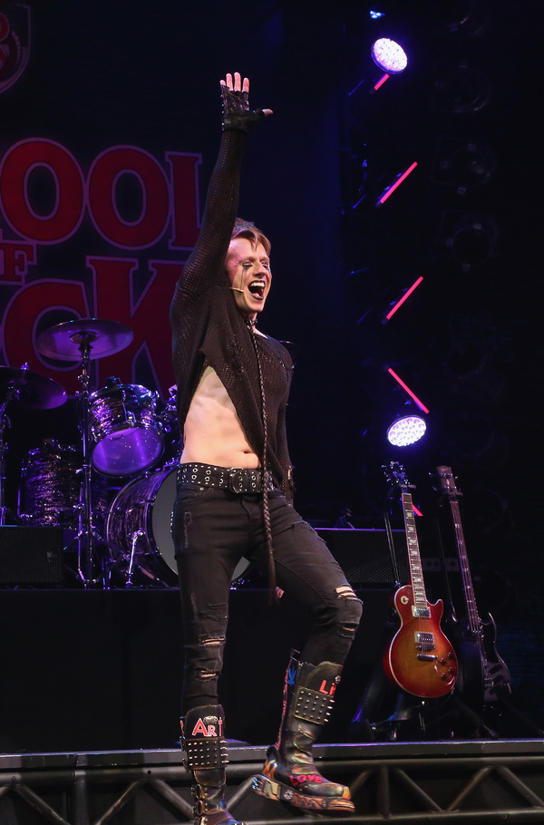 Photo Flash: The New Class at SCHOOL OF ROCK Takes First Bows! Image