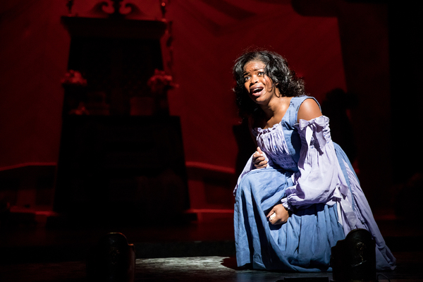 Photo Flash: An Outrageous Holiday Favorite Returns with Children's Theatre Company's CINDERELLA Image