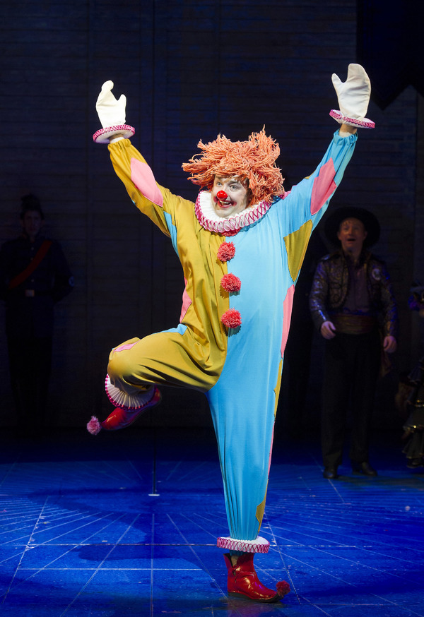 Photo Flash: Sneak Peek at CHITTY CHITTY BANG BANG on Tour; New Stars Set for Run at The Bristol Hippodrome Image