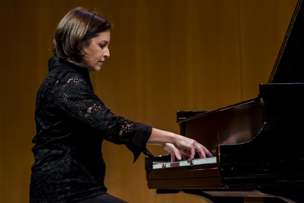 Pamela Goldberg playing Shubert's Sonata in A Major Photo