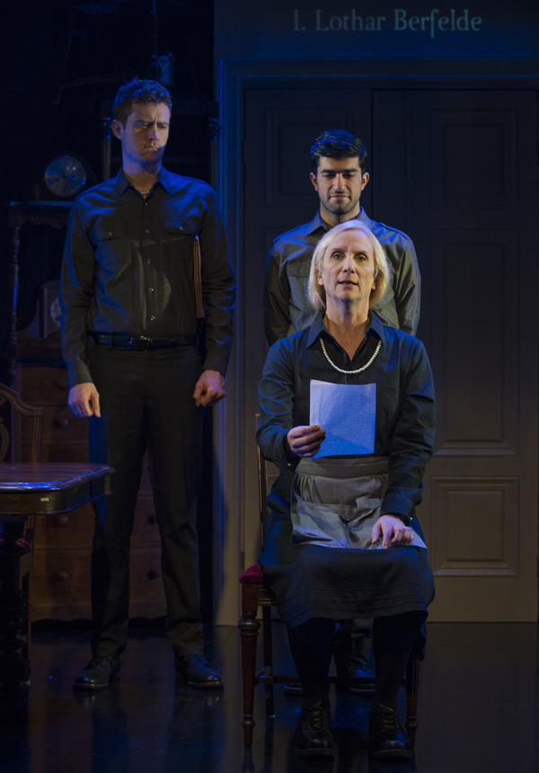 Photo Flash: About Face Theatre Presents I AM MY OWN WIFE Image