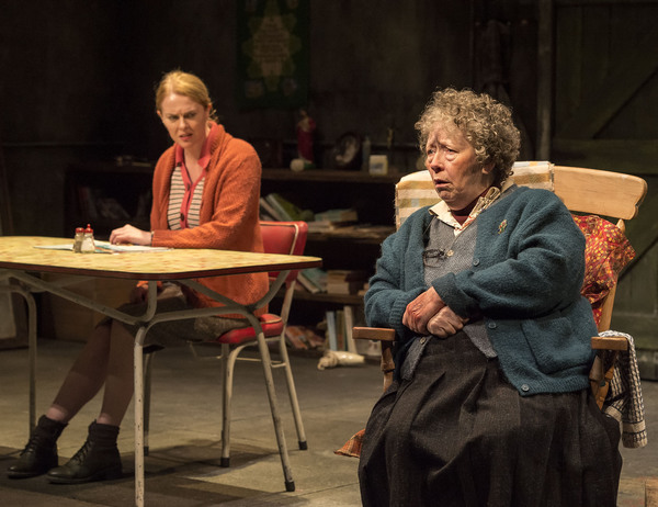 Photo Flash: First Look at THE BEAUTY QUEEN OF LEENANE, Opening This Week at the Taper Image