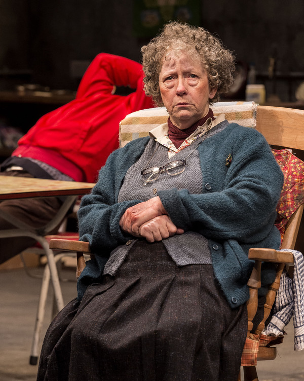 Photo Flash: First Look at THE BEAUTY QUEEN OF LEENANE, Opening This Week at the Taper Image