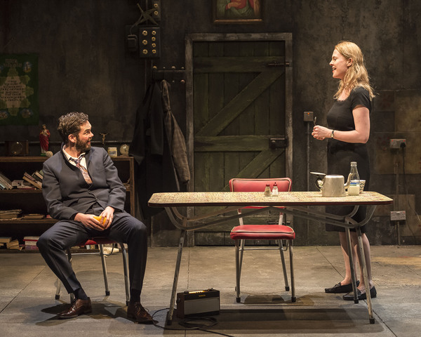 Photo Flash: First Look at THE BEAUTY QUEEN OF LEENANE, Opening This Week at the Taper Image