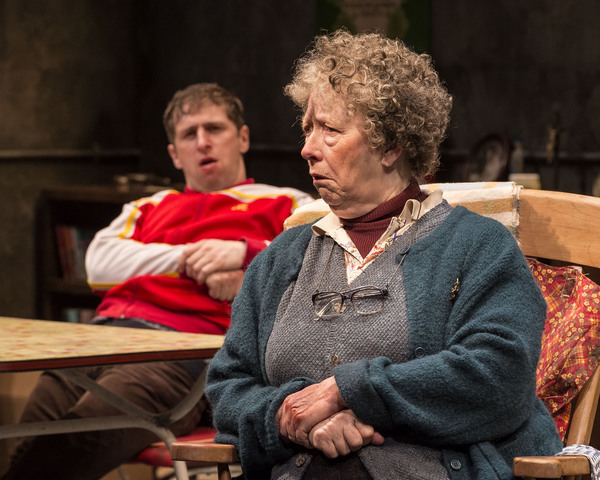 Photo Flash: First Look at THE BEAUTY QUEEN OF LEENANE, Opening This Week at the Taper Image