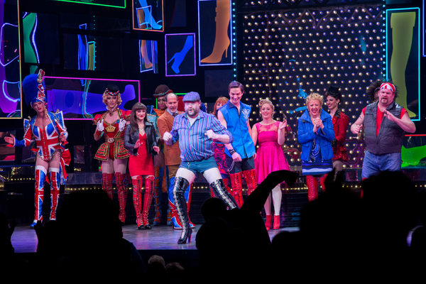 Photo Coverage: KINKY BOOTS Welcomes Todrick Hall and Celebrates 1500 Performances! Image