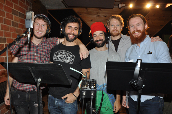 Exclusive Photo Coverage: FIDDLER ON THE ROOF Ushers In Hanukkah with Carols For A Cure  Image