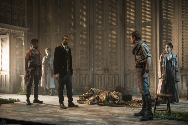 Photo Flash: First Look at ELECTRA at Court Theatre Image