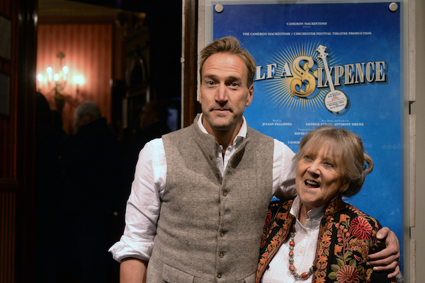 Photo Flash: Elaine Paige, Julian Fellowes, Cliff Richard & More at HALF A SIXPENCE Image