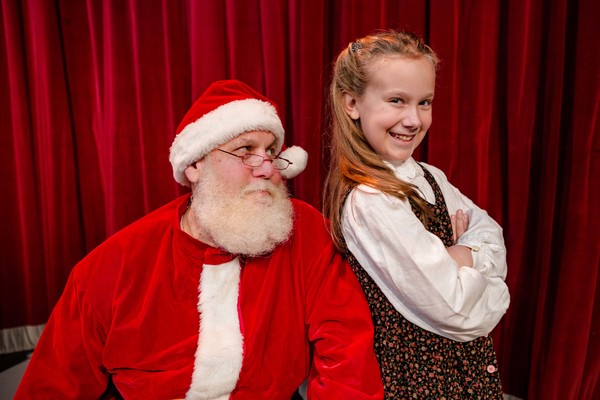 Photo Flash: Tacoma Little Theatre Presents MIRACLE ON 34TH STREET Image