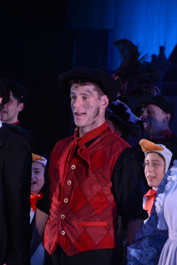 Photo Coverage: The Cast of MARY POPPINS at The John W. Engeman Theater Take Opening Night Bows Image