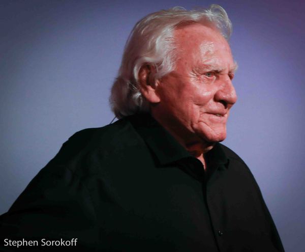 Photo Coverage: Joe Sirola Brings WITH A LITTLE BIT OF LUCK to The Metropolitan Room Image