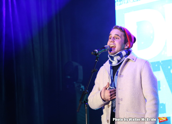 Photo Coverage: DEAR EVAN HANSEN Helps Bloomingdale's Ring In the Holiday Season Image