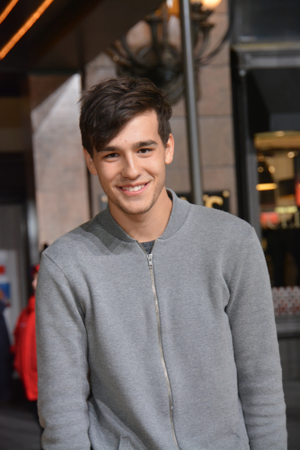 Photo Coverage: Casts of HOLIDAY INN, PARAMOUR & More Rehearse for the Macy's Thanksgiving Day Parade! Image